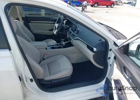 2021 Nissan Altima Sv Fwd from USA, damaged, VIN 1N4BL4DV5MN381985